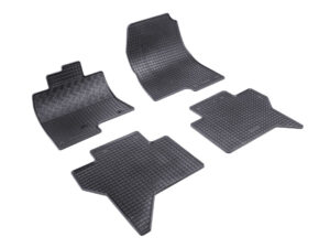 Rigum rubber car mats MITSUBISHI Pajero 5 dver 00-