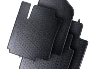 Geyer & Hosaja rubber car mats RIO III (2011 – 2016)